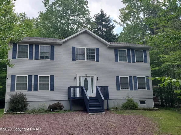 147 Safro Ct, Pocono Lake, PA 18347
