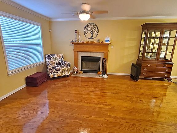 4th image of 5746 Shasta Pines Way