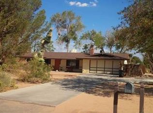 14043 Gayhead Rd, Apple Valley, CA 92307