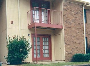 836 Riverview Dr #B10, Jackson, MS 39202