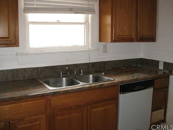 4th image of 11015 Evans St