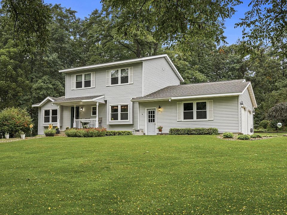 1st image of 23613 Emerald AVENUE