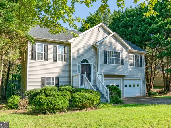 509 Greenfield Dr, Statham, GA 30666