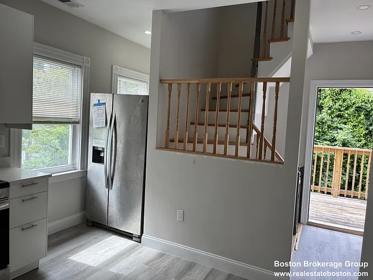 40 Harvest St #2 — Photo 3