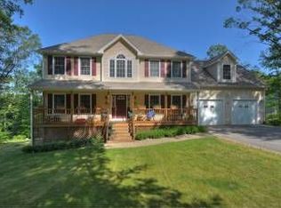 86 Quiet Woods Rd, East Hampton, CT 06424