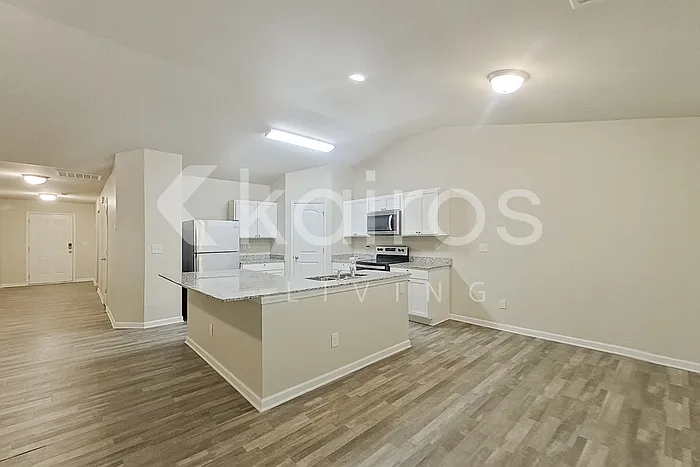 1195 Amberlight Cir — Photo 7