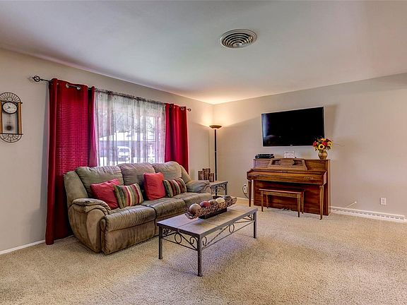 4th image of 8036 E Jefferson Pl