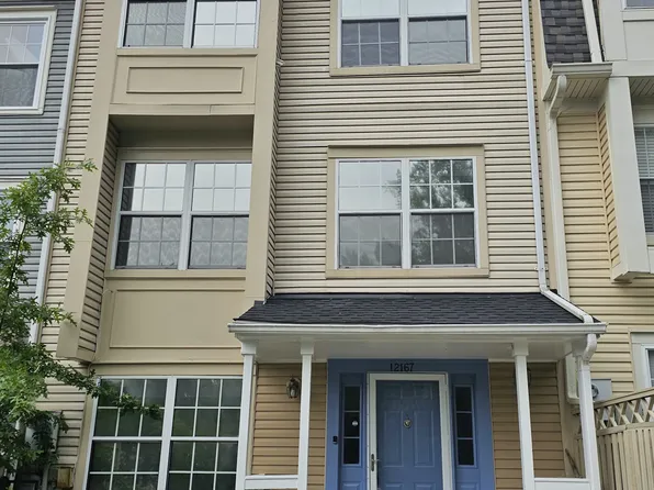 12167 Old Salem Ct, Woodbridge, VA 22192