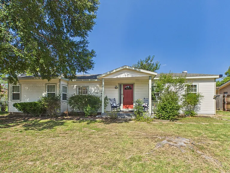 510 S Olive St — Photo 2