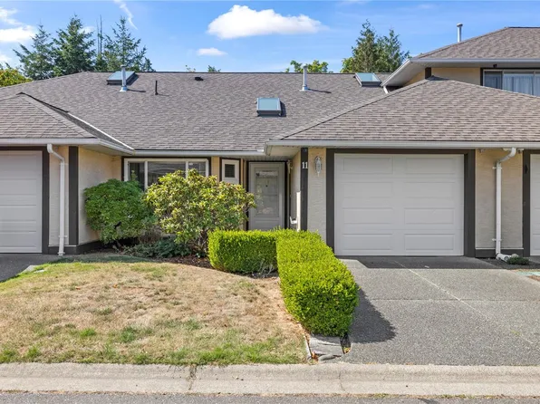 454 Morison Ave #11, Parksville, BC V9P 2M6