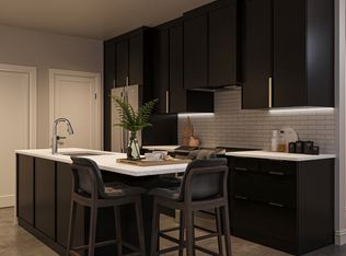 44 Chippewa Ave UNIT B, Ottawa, ON K2G 1X9
