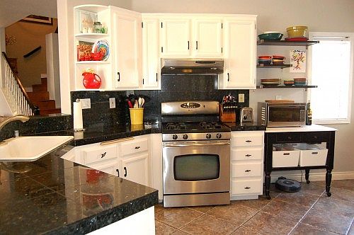 3rd image of 16162 Avenida Venusto APT 2