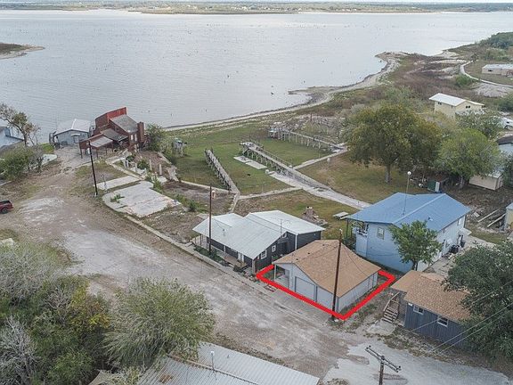 2nd image of 101 White Point