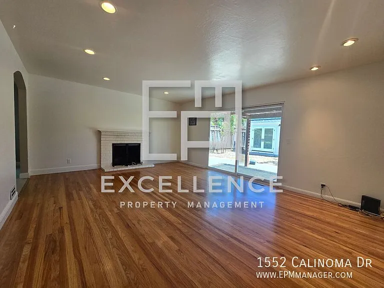 1552 Calinoma Dr — Photo 6