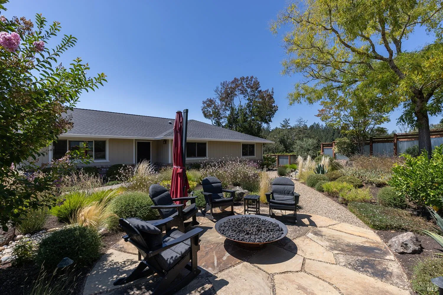 4630 Maddocks Road - Photo 2