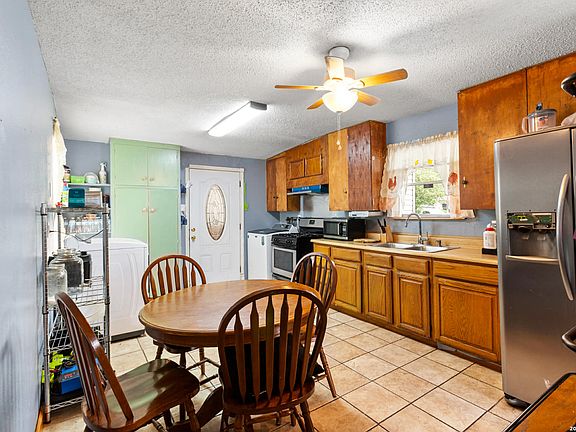 4th image of 114 birchwood dr