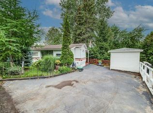 691 Oak Cres, Centre Wellington, ON N1M2W5