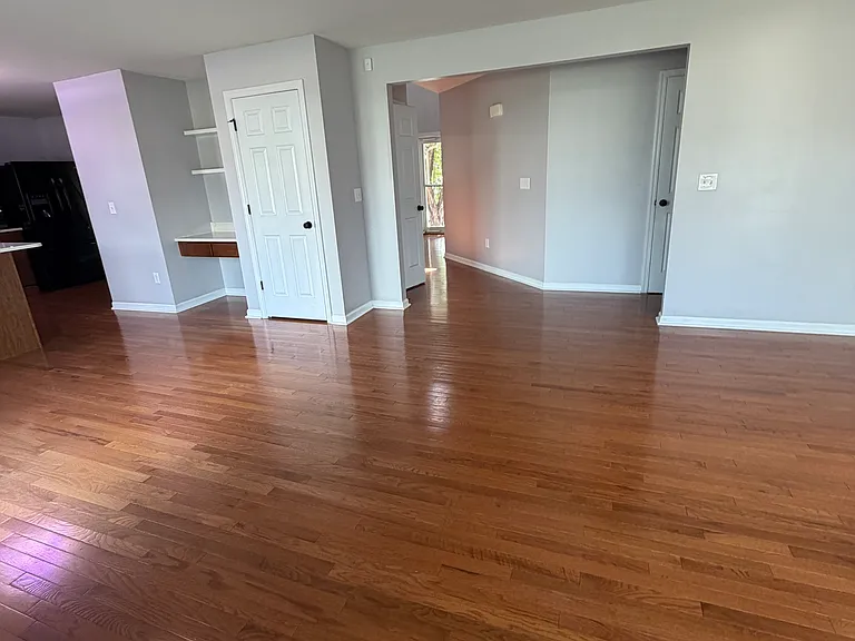 850 Saybrook Falls Dr — Photo 36