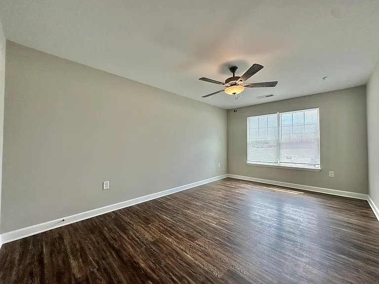 Westbrook Apartments — Photo 36