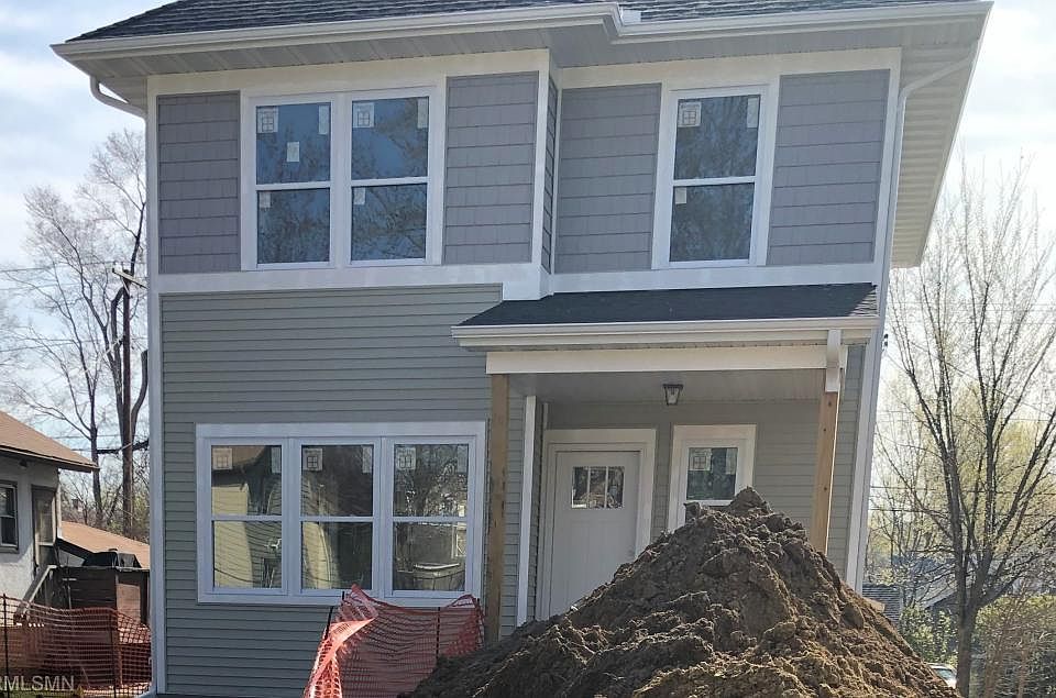 2nd image of 3450 Humboldt Ave N