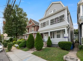 19 Dover St, Newark City, NJ 07106