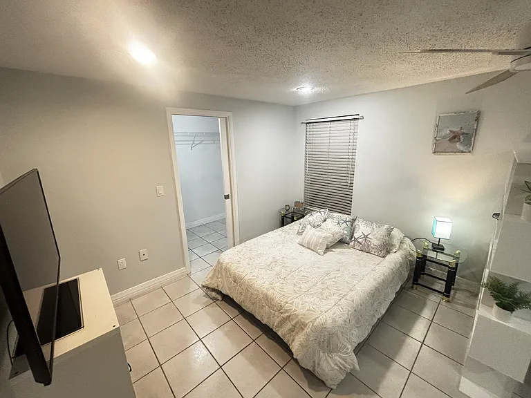 11 Valencia Cir — Photo 11