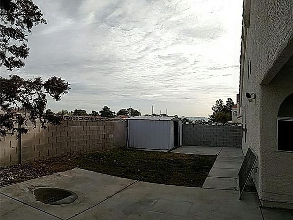 4th image of 1906 Guinn Dr