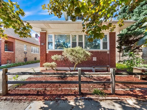 3916 N Kimball Ave, Chicago, IL 60618
