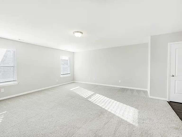 209 Kirkside Dr — Photo 8