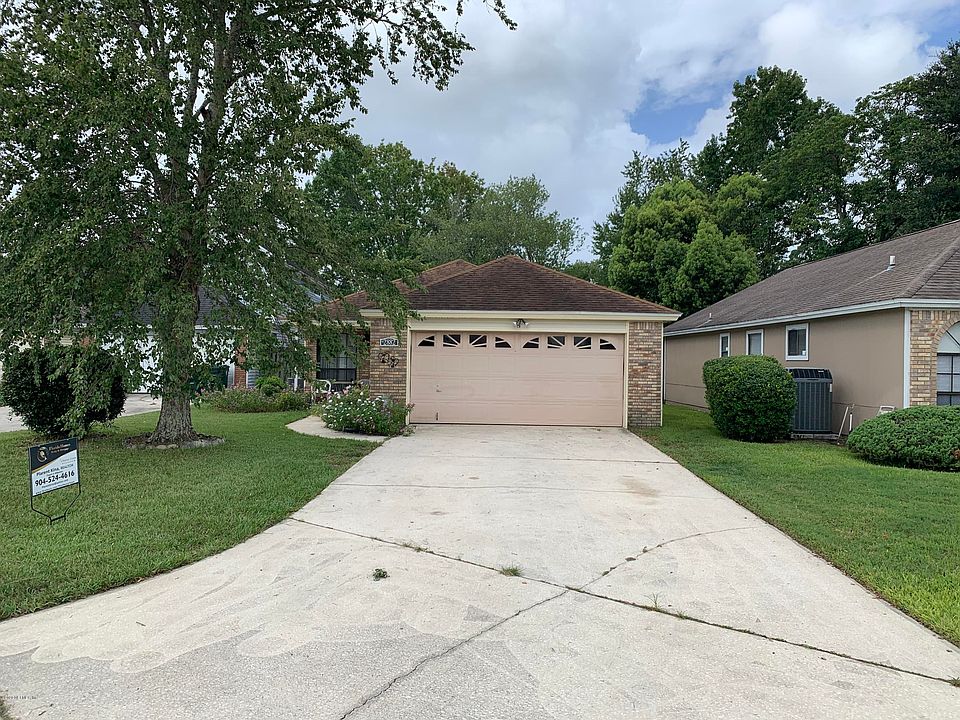 1st image of 2882 Lantana Lakes Dr W