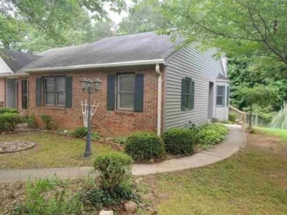 1st image of 7181 Williamsburg Dr