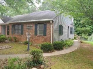 7181 Williamsburg Dr, Riverdale, GA 30274