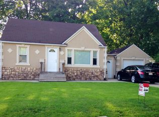 604 Allyn St, Creve Coeur, IL 61610