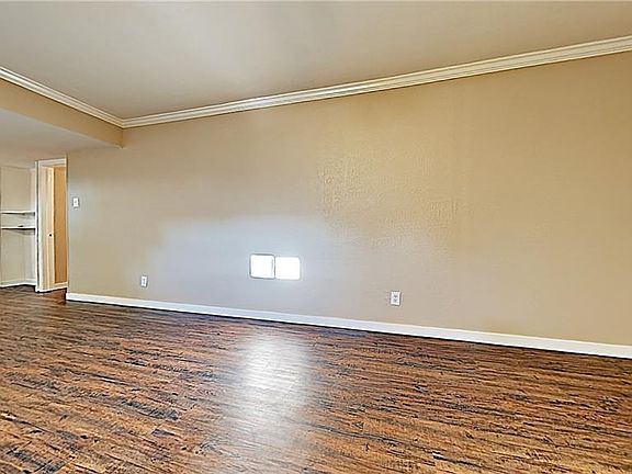 5th image of 3129 Flagstone Dr