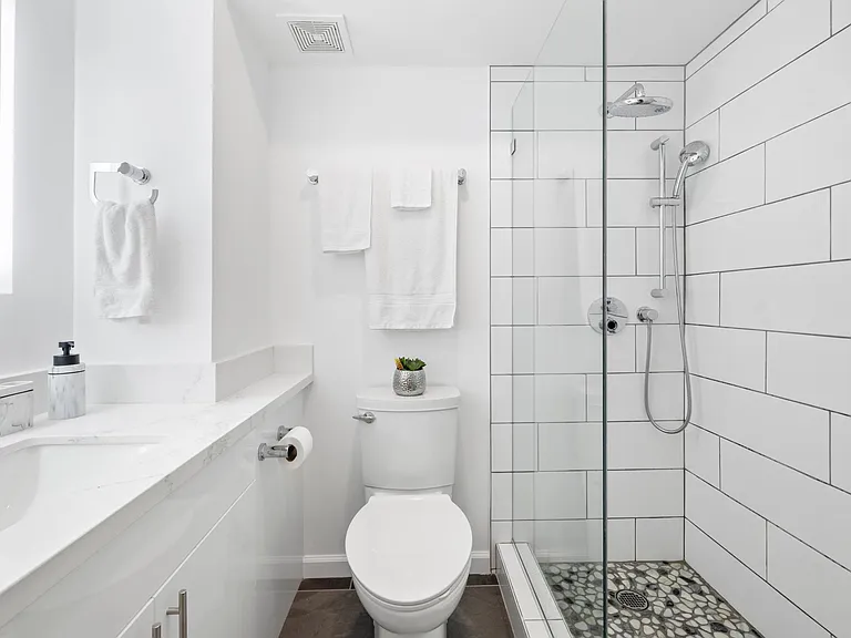 2345 Ala Wai Blvd #1807 — Photo 12