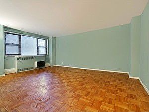 2nd image of 315 E 72nd St APT 2F