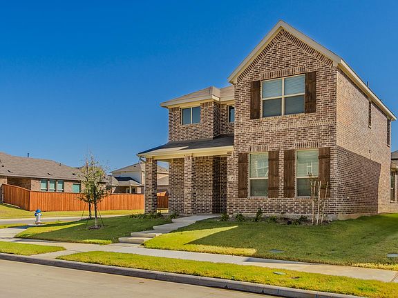 3rd image of 1724 Emilia Dr