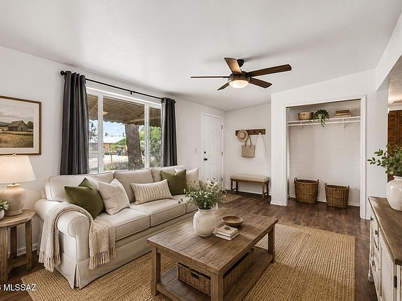 4th image of 4537 E Juarez St