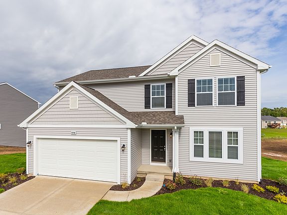 2nd image of 1775 Crescent Pointe Dr SE