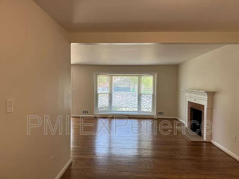 6405 Roberts Dr — Photo 3