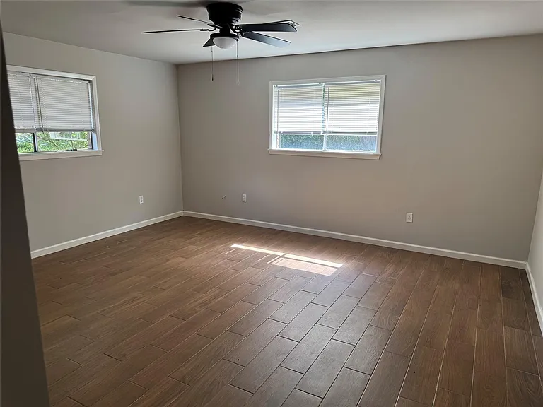 1413 Forehand St — Photo 14