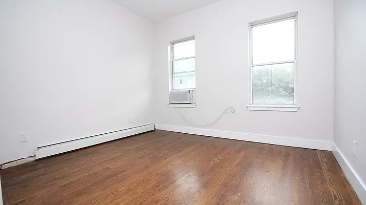 Rented by Nooklyn NYC LLC | media 4