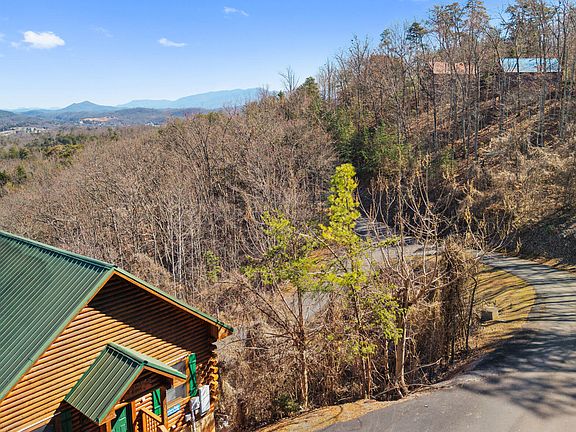 2nd image of LOT-34R Pine Peak Way