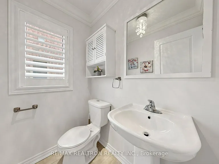 7 Military Ct — Photo 19