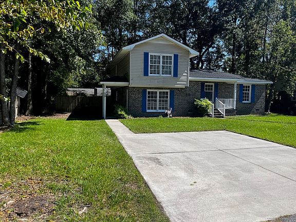 2nd image of 126 Roberta Dr #B