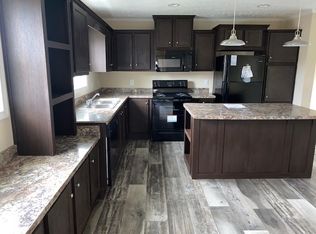 724 Creek Ridge Rd #54, Greensboro, NC 27406