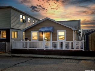 81 Wyoming Ave, Long Beach, NY 11561