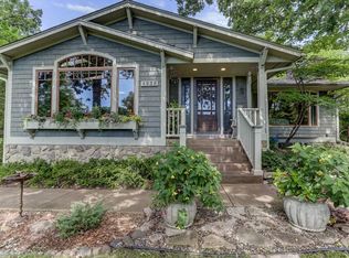 4936 Diane Dr, Minnetonka, MN 55343