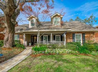 424 Tiffany Dr, River Ridge, LA 70123