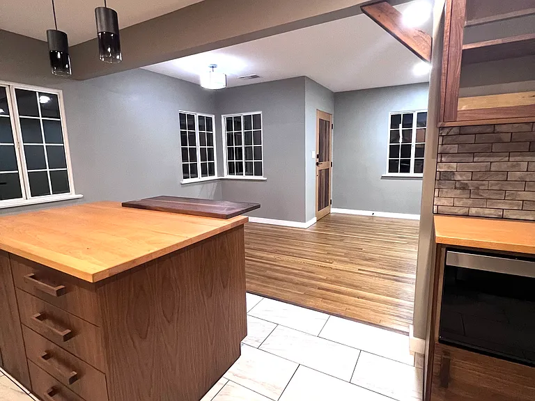 3547 E Green St #A — Photo 4